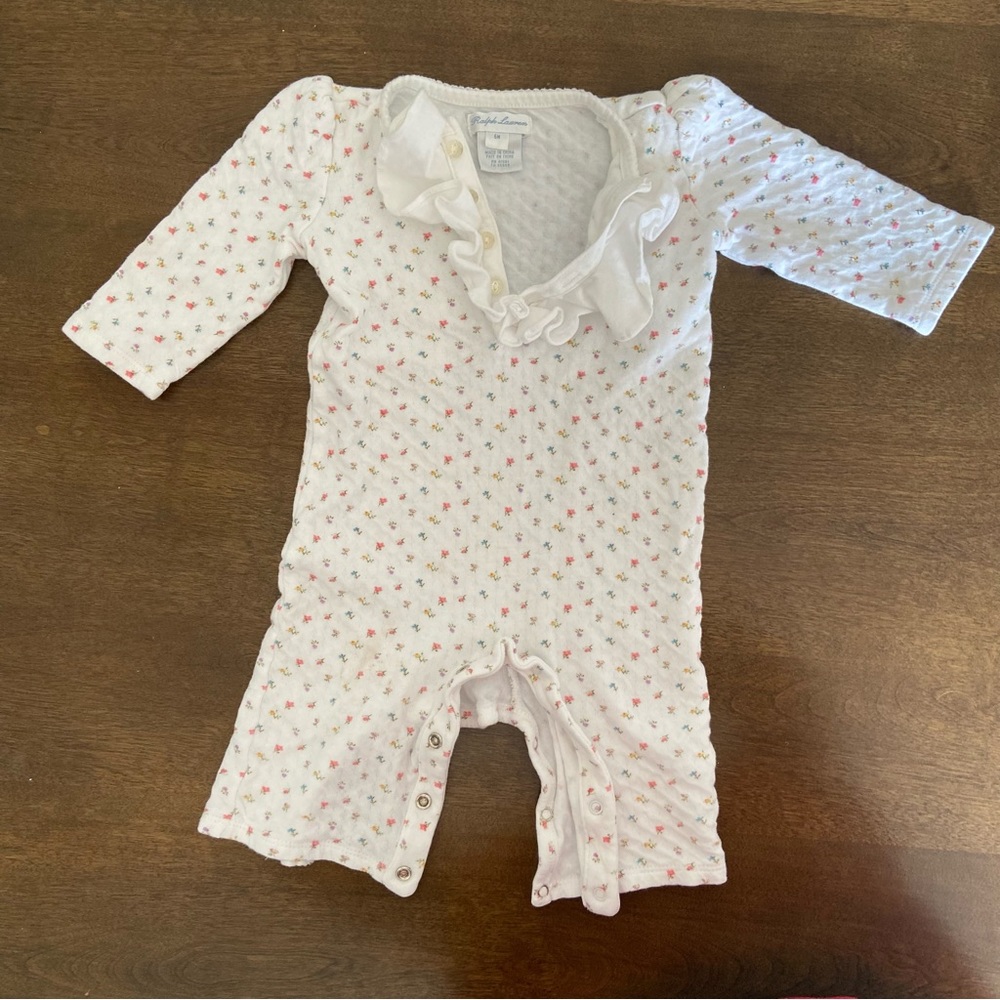Ralph Lauren girl's romper with ruffles and floral on white size 6 month
